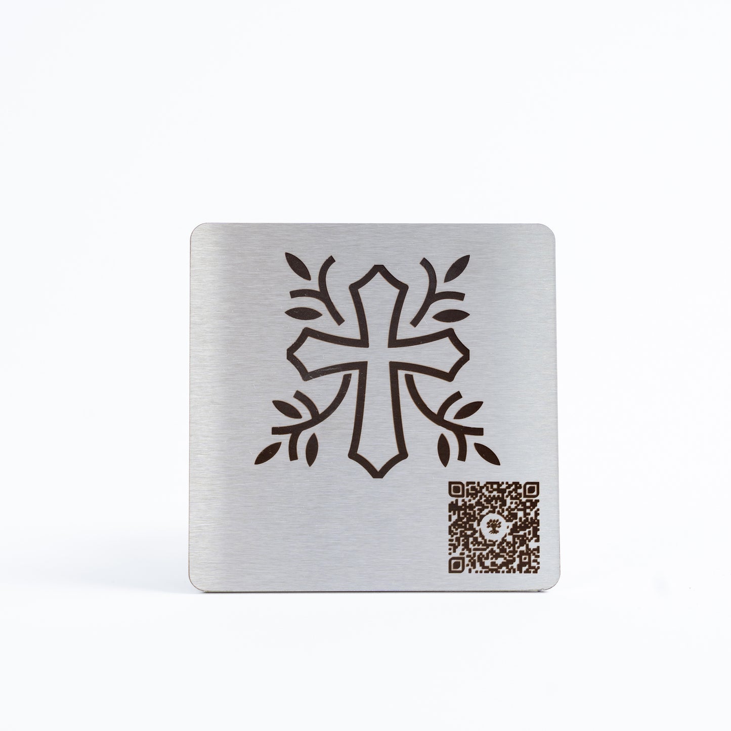 Plaque La Croix avec symbole religieux et code QR, vue de face.